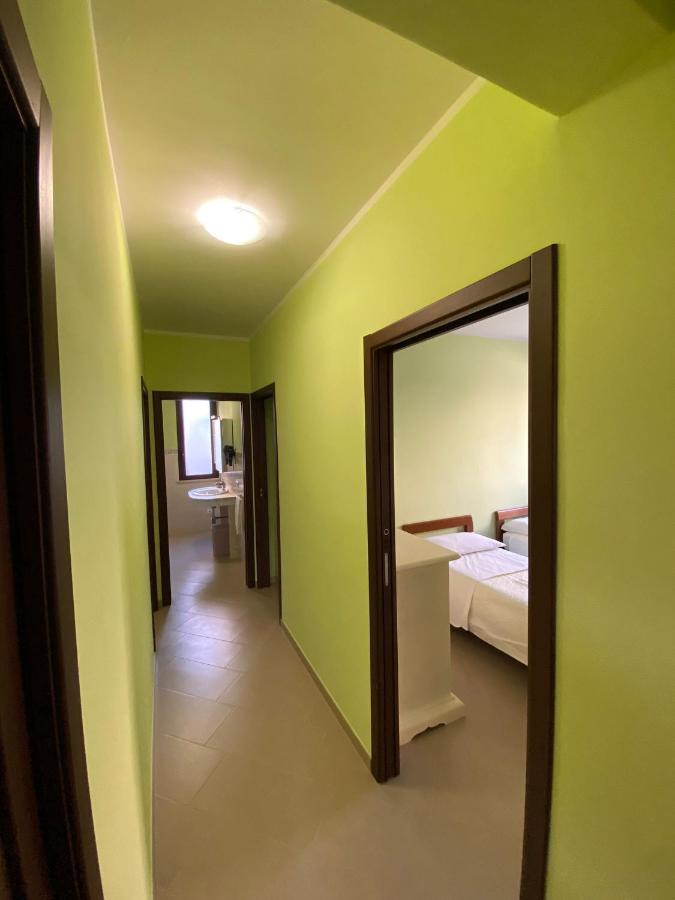 Villa Delle Pomelie Изола деле Фемине Екстериор снимка