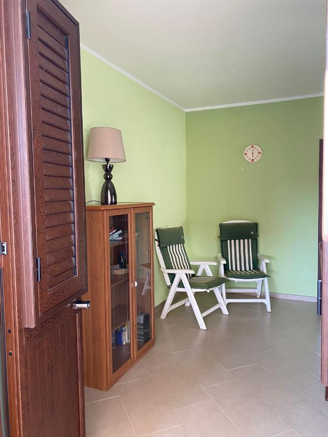 Villa Delle Pomelie Изола деле Фемине Екстериор снимка